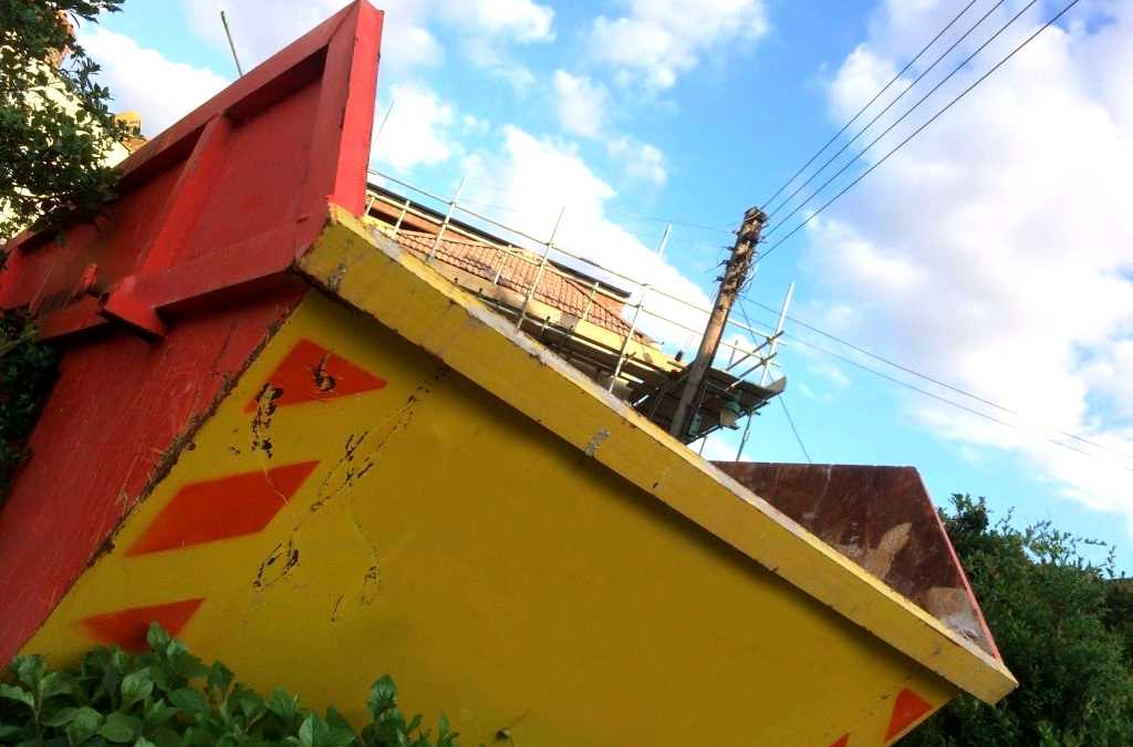 Mini Skip Hire Services in Lindsell